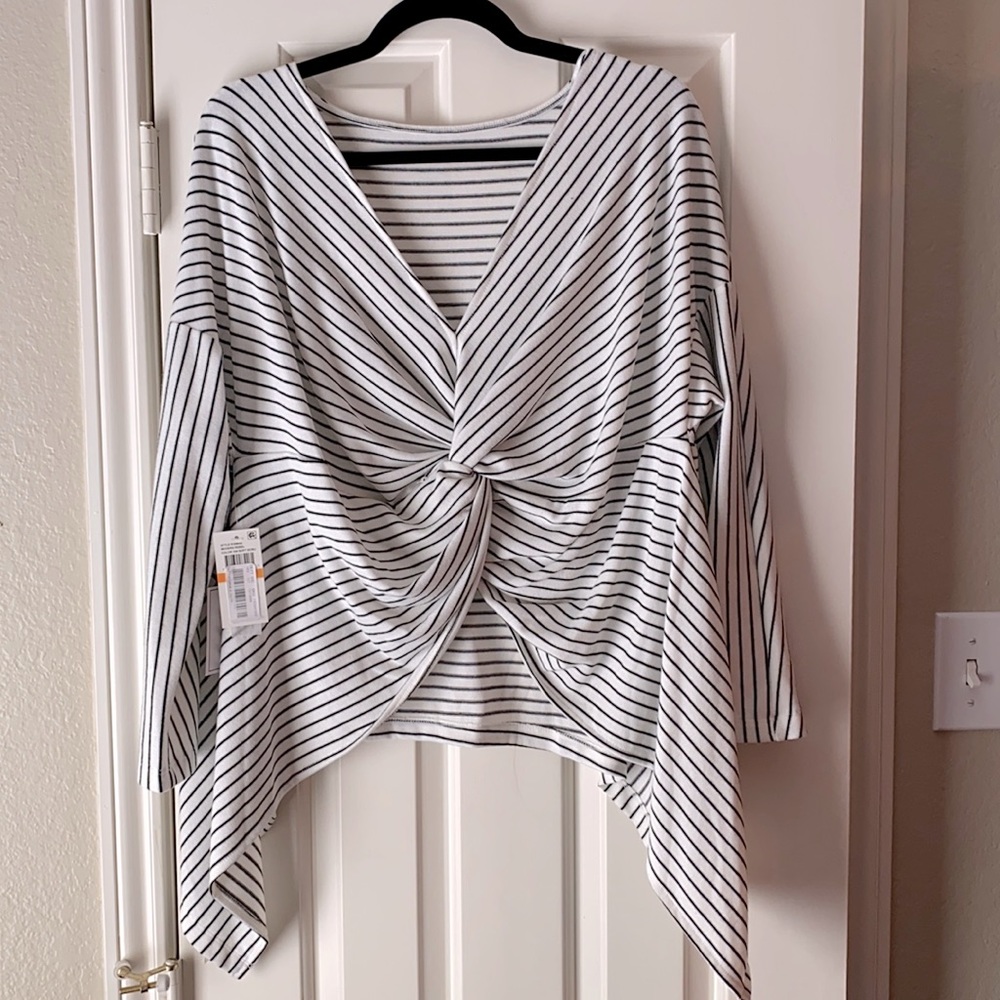 1 State Modern Rebel Striped Top Small